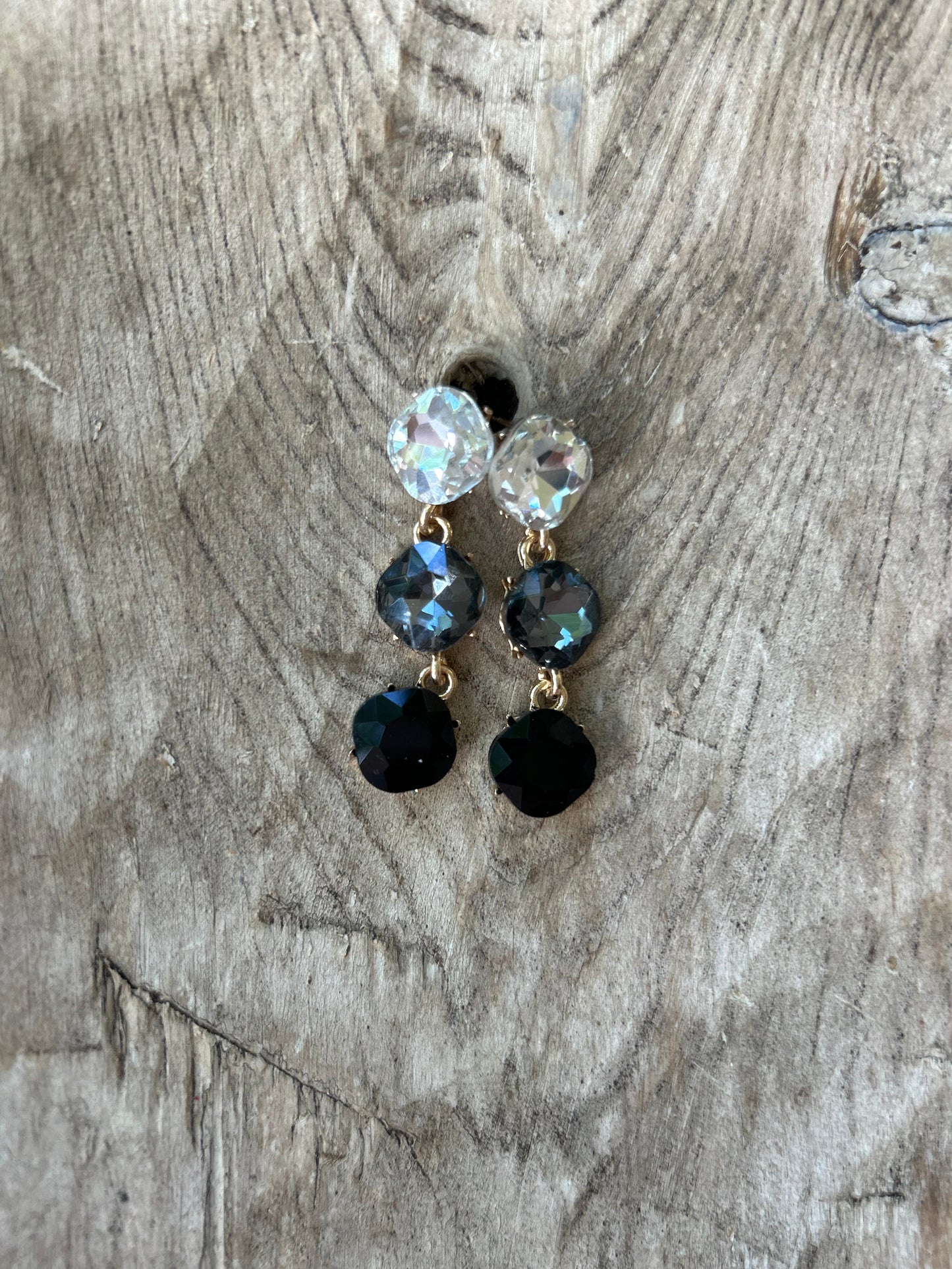 Black bling earring